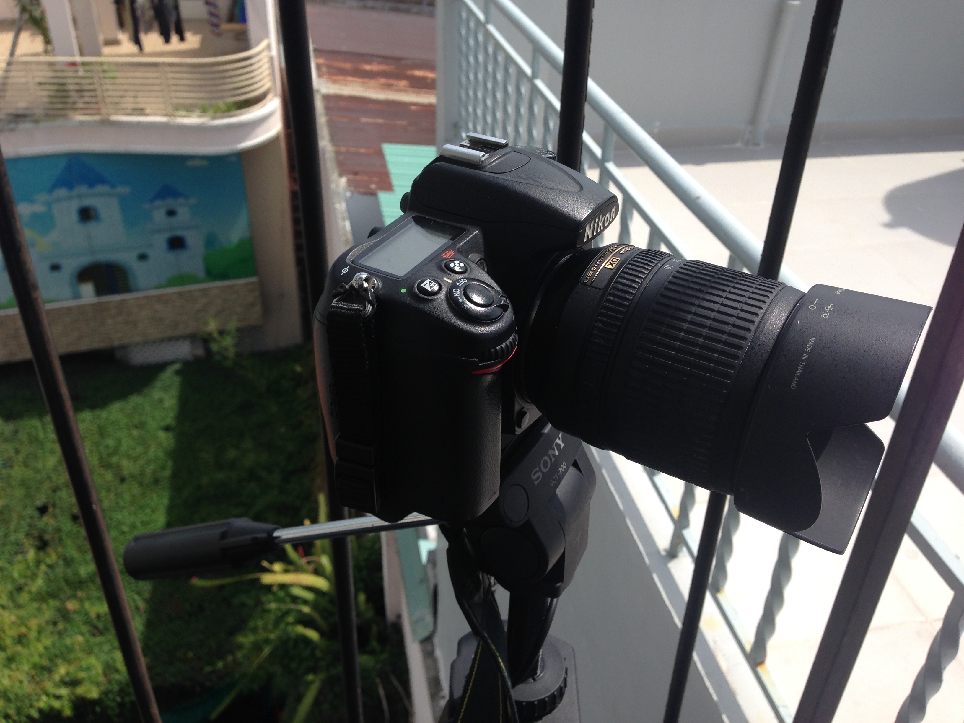 Cần bán máy ảnh DSLR Nikon D7000 (+ Len kit Nikkor VR 18 - 105) - 1